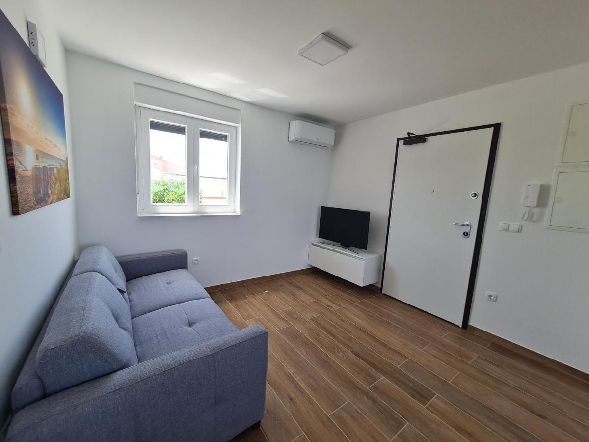 Apartmani Adria 宁 外观 照片