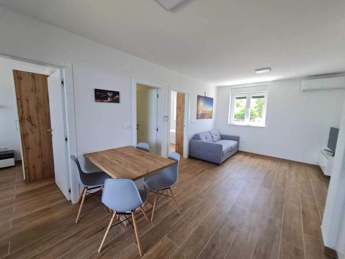 Apartmani Adria 宁 外观 照片