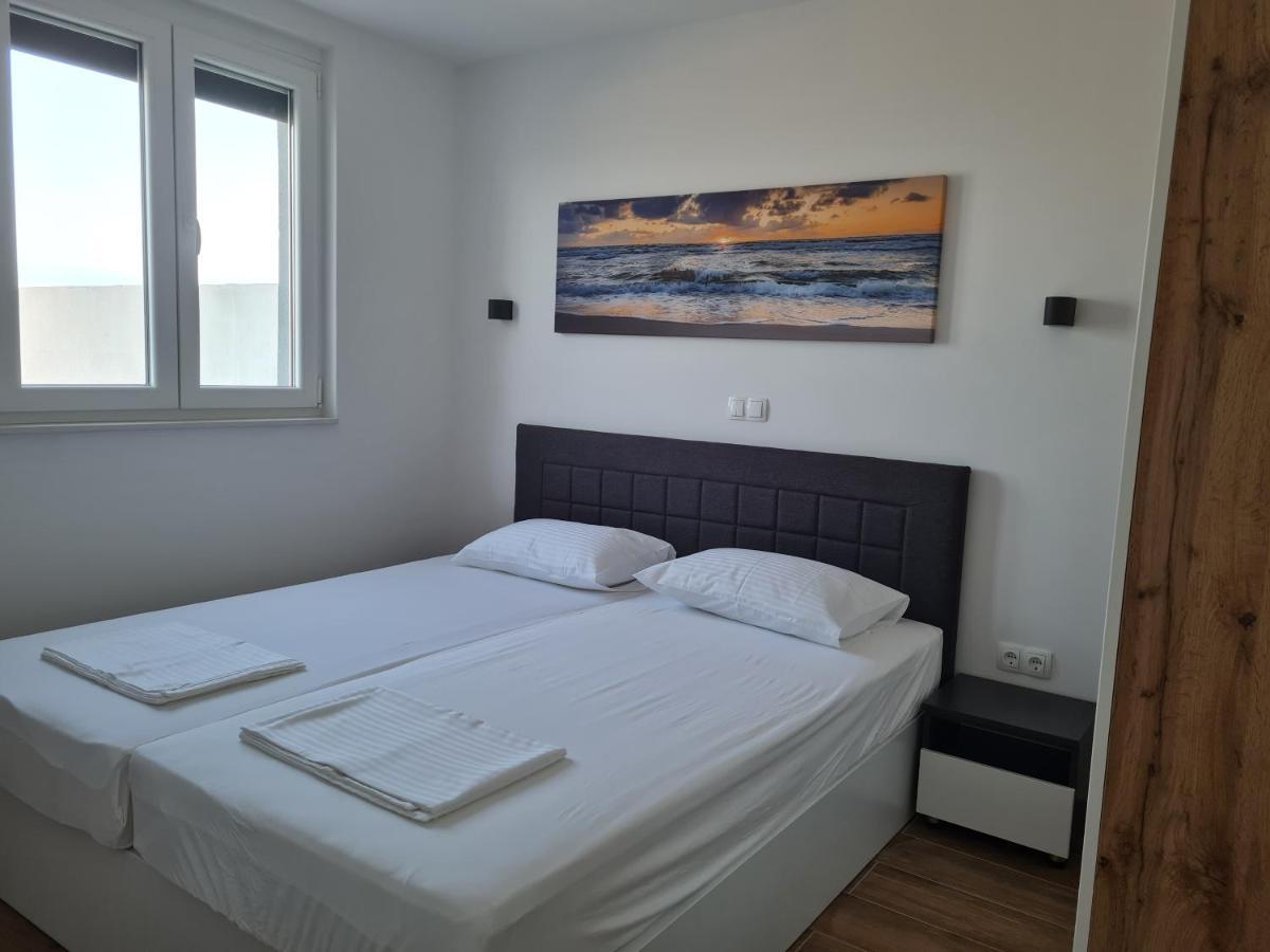 Apartmani Adria 宁 外观 照片