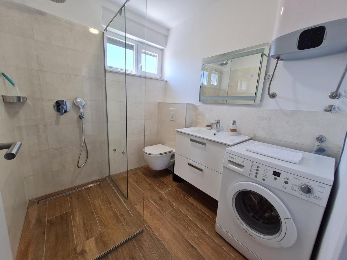 Apartmani Adria 宁 外观 照片
