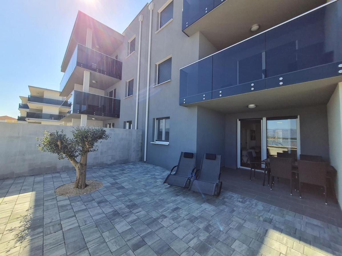 Apartmani Adria 宁 外观 照片