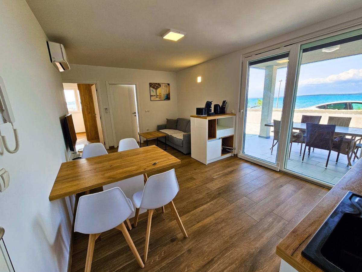 Apartmani Adria 宁 外观 照片